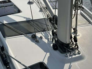 2012 Bavaria Vision 46 37 