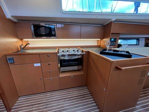 2023 Bavaria C42 - Stock Boat 7 