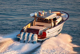 2025 Fratelli Aprea Lancia 52 4 