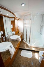 2006 Sunseeker Manhattan 'FINS UP' 33 