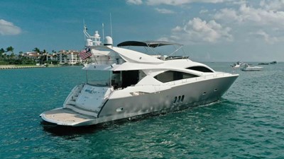 2006 Sunseeker Manhattan 'FINS UP' 38 
