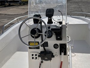 14' Cape Horn 2001 14 Bay Series 17 