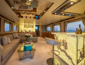 MR & MRS SMITH 22 Main deck lounge