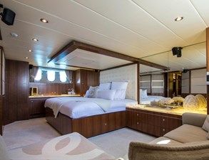 MR & MRS SMITH 27 Master cabin
