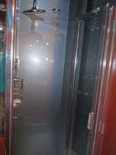 ELSKA 34 Master shower