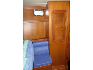 SUN BIRD 27 Guest Cabin Port