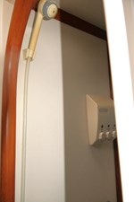 SUN BIRD 42 Master Shower