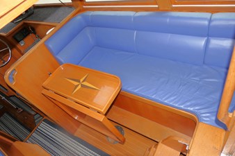 SUN BIRD 10 Pilothouse Stbd