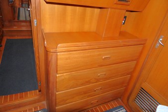 SUN BIRD 33 Guest cabin Fwd