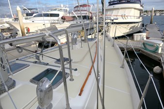 SUN BIRD 69 Deck Fwd