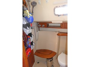 WILD BLUE 22 Guest Head