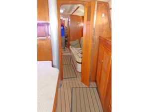 WILD BLUE 28 Master Aft