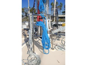 WILD BLUE 40 Mast Pulpit1
