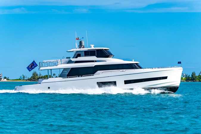 Horizon V77s Hull 13 