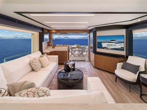 V77s-613 / Palm Beach Boat Show 2026 7 