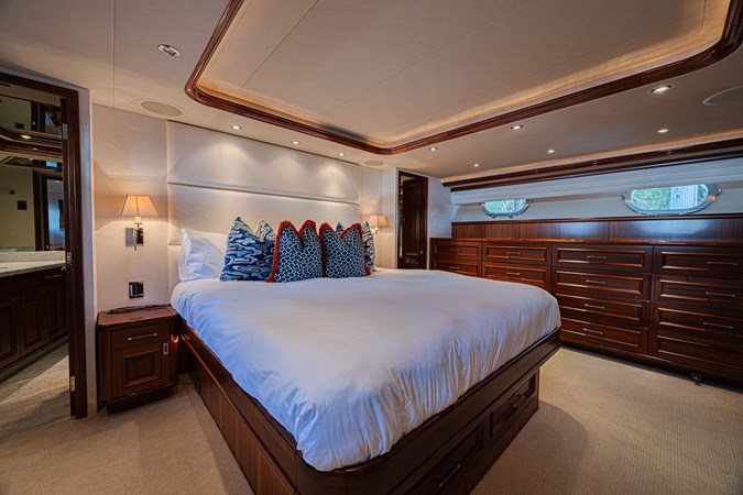CERCA TROVA - Yacht for sale