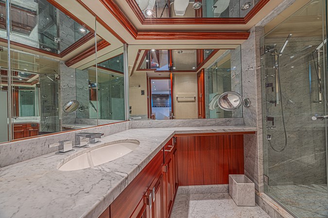 CERCA TROVA - Yacht for sale