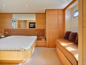 NICKEL 15 yachtImage_int_822_20492