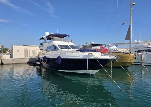 AZIMUT 60 FLY