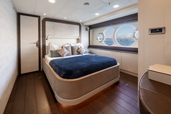 ESMERALDA OF THE SEAS 14 ESMERALDA OF THE SEAS 2018 MONTE CARLO YACHTS MCY 96 Motor Yacht Yacht MLS #456897 14