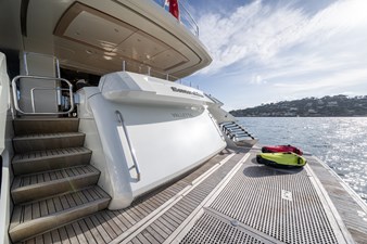 ESMERALDA OF THE SEAS 28 ESMERALDA OF THE SEAS 2018 MONTE CARLO YACHTS MCY 96 Motor Yacht Yacht MLS #456897 28