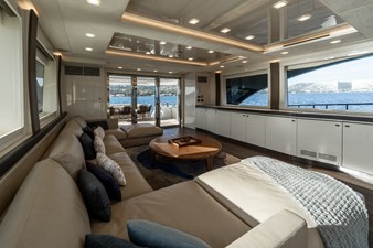 ESMERALDA OF THE SEAS 33 ESMERALDA OF THE SEAS 2018 MONTE CARLO YACHTS MCY 96 Motor Yacht Yacht MLS #456897 33