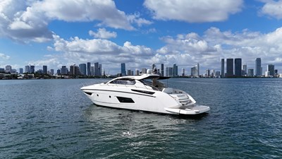 Azimut Atlantis  18 
