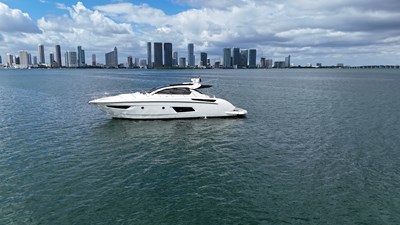 Azimut Atlantis  32 