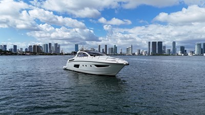 Azimut Atlantis  35 