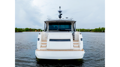 4600 SPORTS YACHT 10 