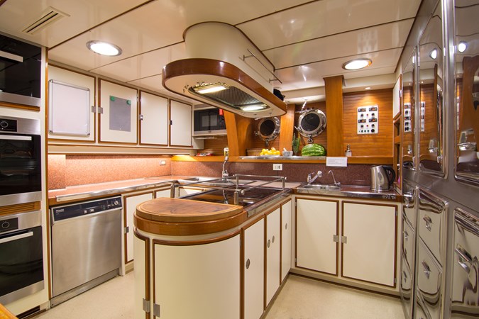 ANTARA - Яхта на продажу