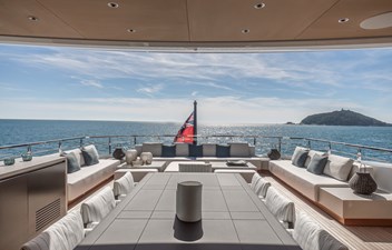 ANDALA 31 upper deck aft area