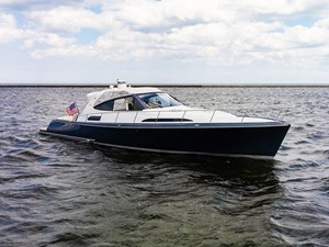 TCB 49 Stbd bow profile