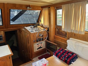 SEA PAUSE 3 Lower Helm