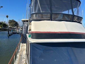 SEA PAUSE 8 Walk-Around Decks w/Pocket Door