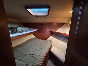 SEA PAUSE 22 Guest Cabin