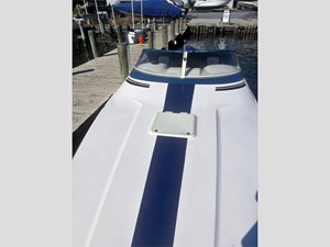 33' Donzi 1996 33ZX 12 