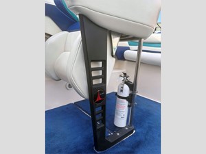 33' Donzi 1996 33ZX 24 