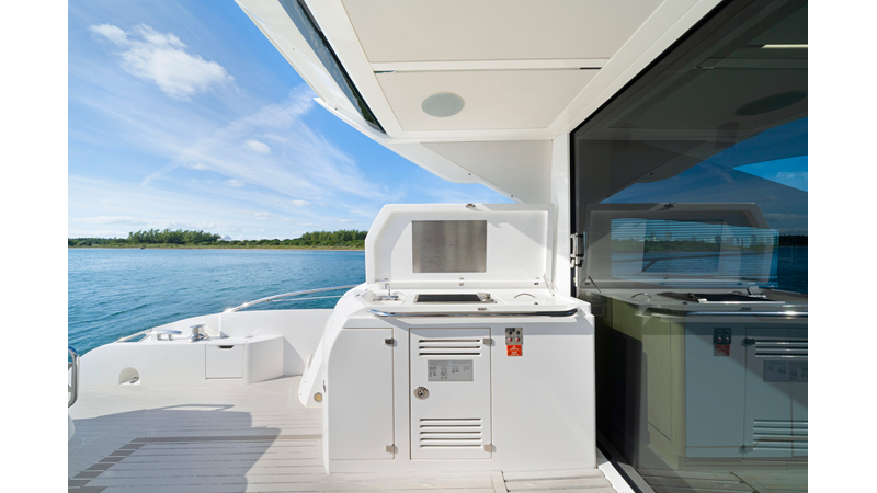 GRAVITAS - Yacht for sale