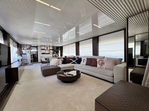 Ferretti 850 38 