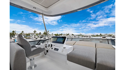 2025 Azimut 53 Fly  32 