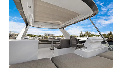 2025 Azimut 53 Fly  38 