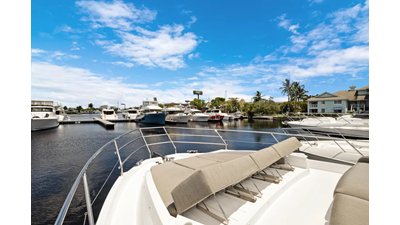 2025 Azimut 53 Fly  40 