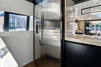 SUNSATION 32 SUNSATION 2019 FERRETTI YACHTS 780 Motor Yacht Yacht MLS #457047 32