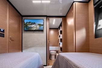 SUNSATION 47 SUNSATION 2019 FERRETTI YACHTS 780 Motor Yacht Yacht MLS #457047 47