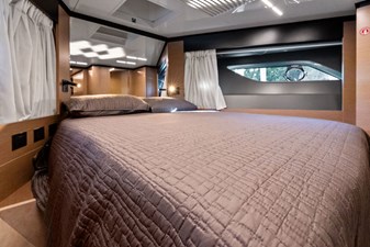 SUNSATION 55 SUNSATION 2019 FERRETTI YACHTS 780 Motor Yacht Yacht MLS #457047 55