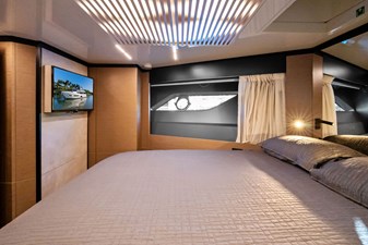 SUNSATION 57 SUNSATION 2019 FERRETTI YACHTS 780 Motor Yacht Yacht MLS #457047 57