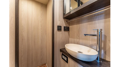 2022 Azimut GRANDE 25 METRI 57 