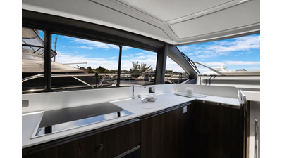 2019 Azimut 50 Flybridge 16 
