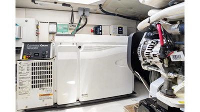 2019 Azimut 50 Flybridge 33 